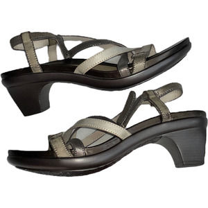 Women's Size 9 Abeo Gloriana Strappy Sandals Dressy Neutral Metallic